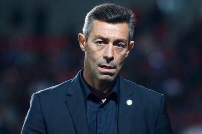 Tres juegos de suspensión a Pedro Caixinha, técnico de Cruz Azul