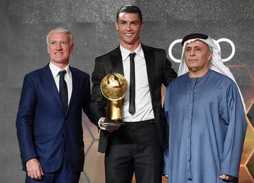 Cristiano Ronaldo, el jugador del año en los Globe Soccer Awards de Dubai