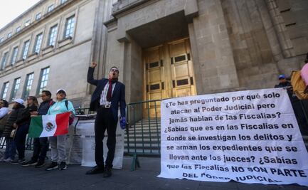 Continúan las manifestaciones de trabajadores del Poder Judicial; muestran su apoyo a la sesión de la SCJN