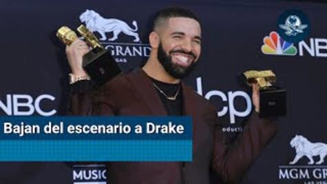 Abuchean a Drake y lo bajan del escenario del Camp Flog Gnaw