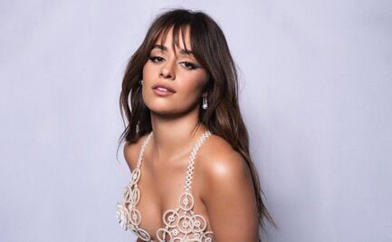 Camila Cabello derrocha sensualidad con corset de perlas