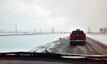 Tras nevada, reabren tramo carretero en Chihuahua
