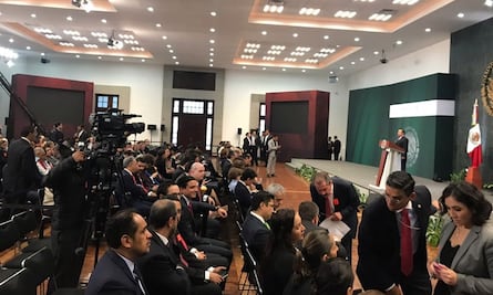 Familia arropa a Meade