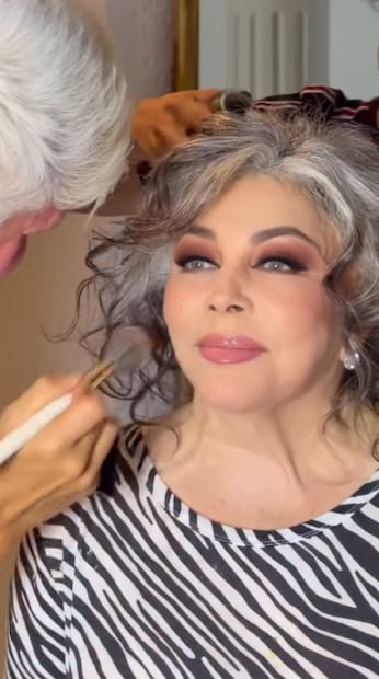 Así se veía Verónica Castro en la entrega de los Premios Aura.