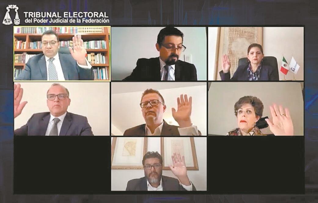 Los magistrados del TEPJF votaron a favor de ratificar la decisión del Instituto Nacional Electoral de que se lleven a cabo en octubre los comicios suspendidos. Foto: TOMADA DE VIDEO 