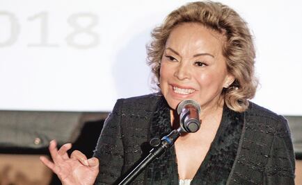 Elba Esther wants to lead the SNTE again