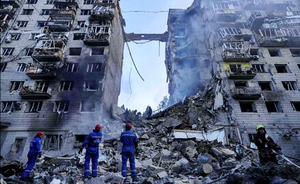 FOTOS: Nuevo ataque ruso mata a 13 personas en Kiev en plena cumbre del G7