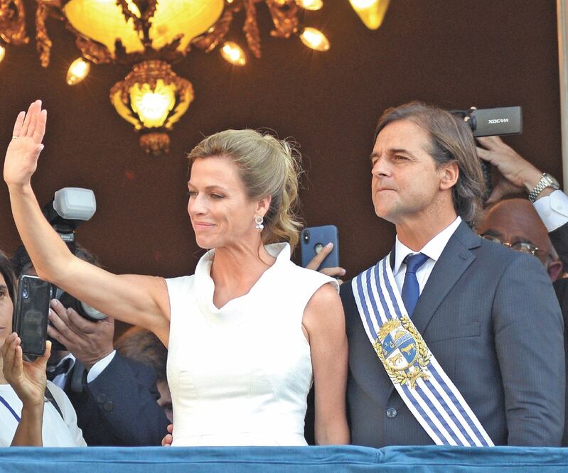Rendición de protesta. El centroderechista Luis Lacalle Pou dijo que su gobierno se conducirá de forma austera. Foto: ANDRES CUENCA OLAONDO. REUTERS