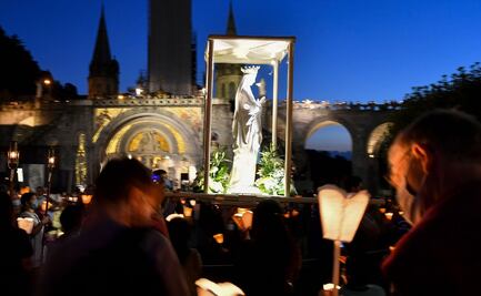 Peregrinación de la Asunción en Lourdes, con mascarilla y acceso limitado