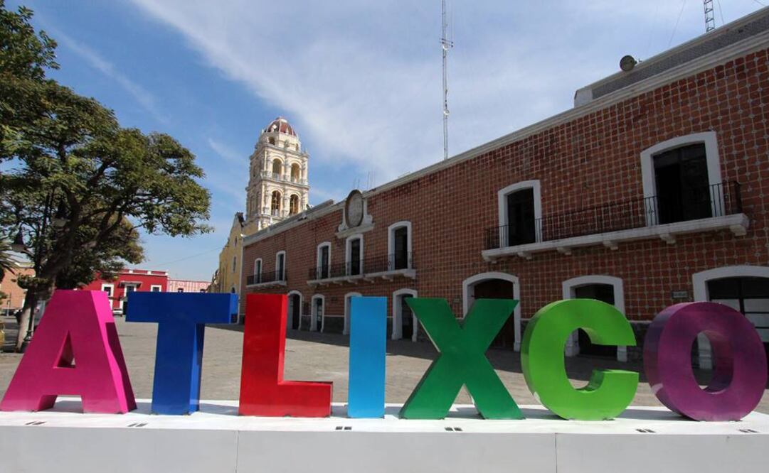 INAH contabiliza por lo menos 40 inmuebles históricos afectados por los sismos de septiembre de 2017 en el Pueblo Mágico de Atlixco FOTO: OMAR CONTRERAS / EL UNIVERSAL