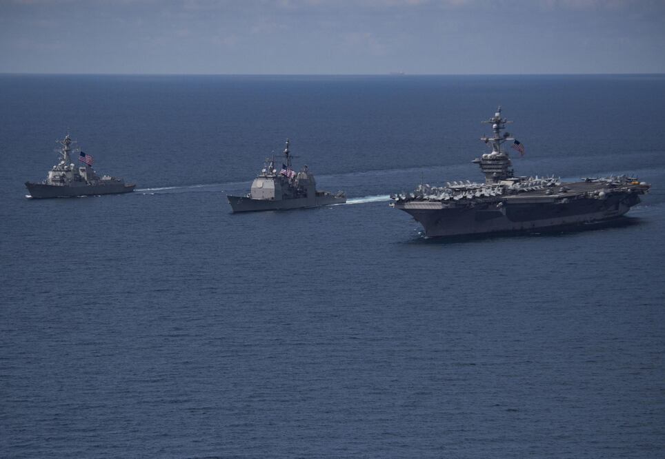 El presidente de Estados Unidos, Donald Trump, ordenó al USS Carl Vinson navegar rumbo a las aguas de la península coreana (Foto: EFE)
