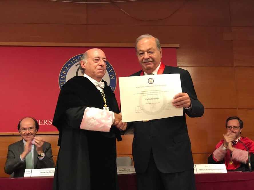 Foto: Twitter @RenatoFloresC