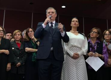 Líderes del Senado celebran decisión de Marcelo Ebrard de no renunciar a Morena