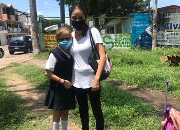 “Es padre volver a la escuela”, dice Fernanda luego de regresar a clases en Guanajuato