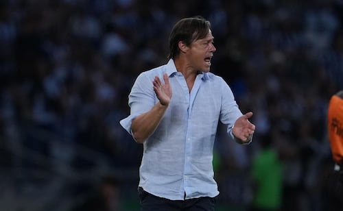 Matías Almeyda inicia con apretada victoria su etapa con Monterrey