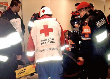 Vagoneros se enfrentan contra policías