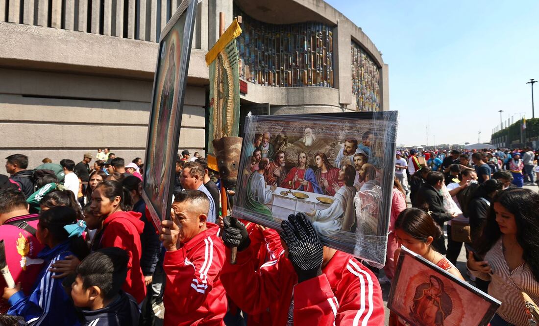 Distintas peregrinaciones continúan llegando a la basílica de Guadalupe para para celebrar a la virgen morena. Fotos: Berenice Fregoso/ EL UNIVERSAL