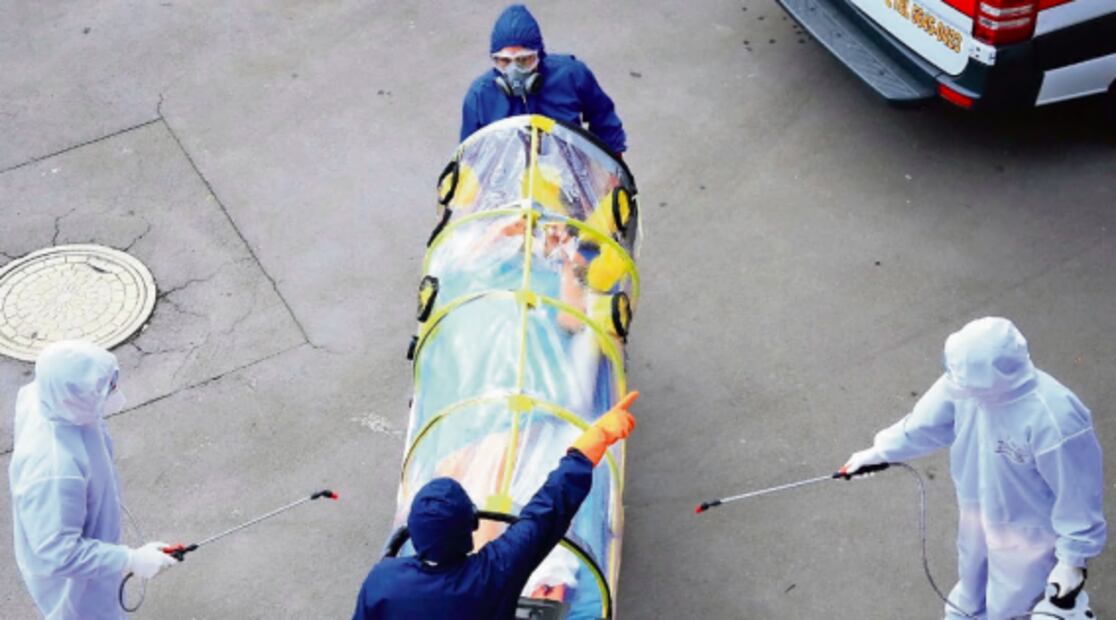 The Autódromo Hermanos Rodríguez, home to the Mexico Grand Prix, turns into temporary hospital