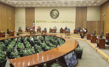 INE preguntó a Presidencia si paga a periodistas derivado de una denuncia