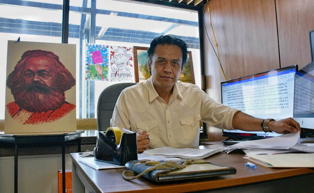 Marx Arriaga se retiró de su oficina después de permanecer cuatro días atrincherado en las inmediaciones de la SEP, el pasado 17 de febrero de 2026. Foto: Fernanda Rojas/ EL UNIVERSAL