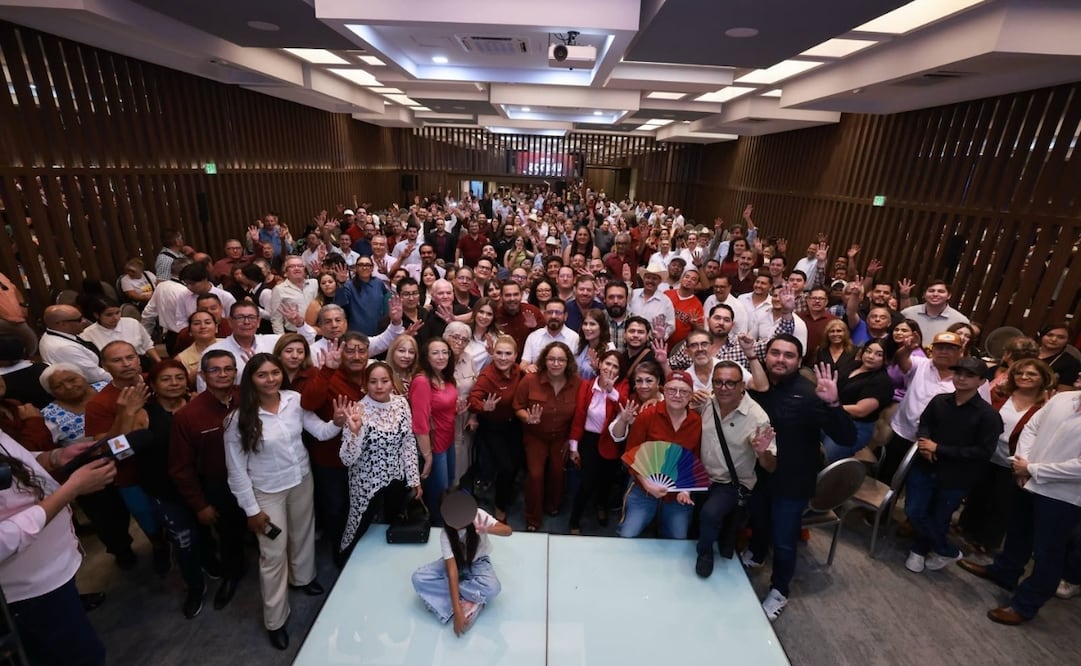 Fundadores y consejeros de Morena en Chihuahua dan apoyo a Cruz Pérez Cuéllar. | Foto: Especial.