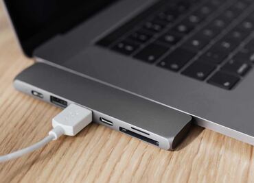 Aprende a compartir Internet desde tu celular a tu computadora con un cable USB