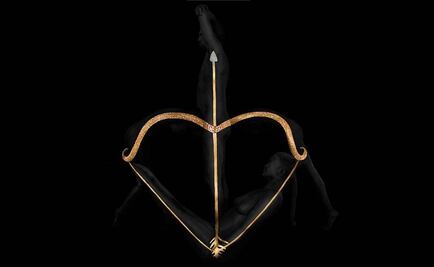 Artista recrea signos del zodiaco usando humanos como lienzo