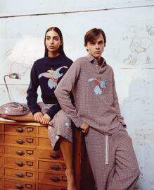 Loewe lanzará una colección inspirada en Dumbo