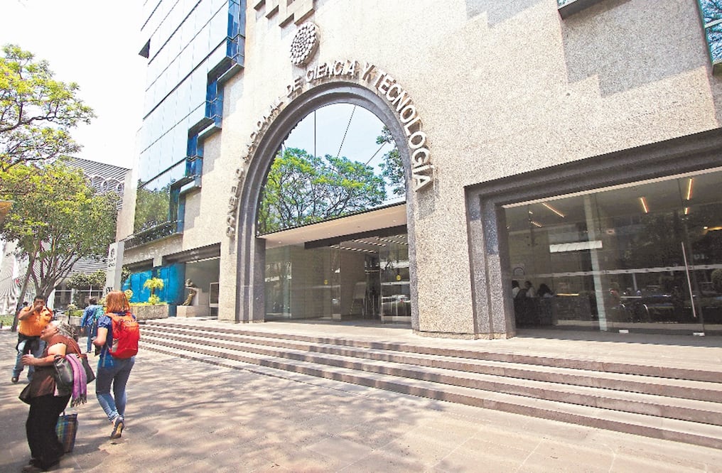 Fachada del Consejo Nacional de Ciencia y Tecnología. Foto: El Universal, archivo
