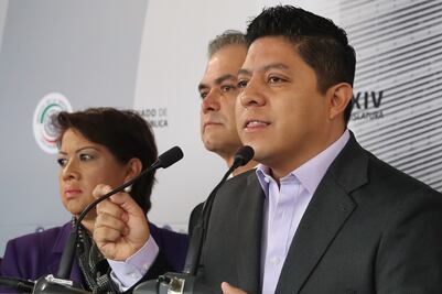 PRD acusa a Morena de imponer Ley Mordaza en San Lázaro