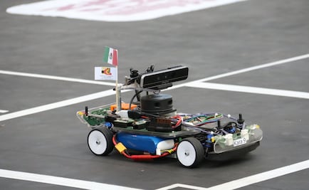 Triunfan jóvenes de Coahuila en rally de vehículos autónomos   