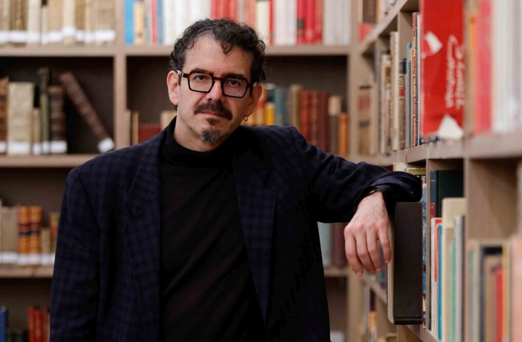 El dramaturgo Flavio González Mello quién ingresará a la Academia Mexicana de la Lengua.  Foto: Diego Simón Sánchez