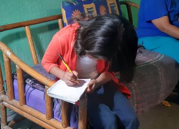 Tras obtener un amparo, Michel aún espera un televisor para empezar sus clases