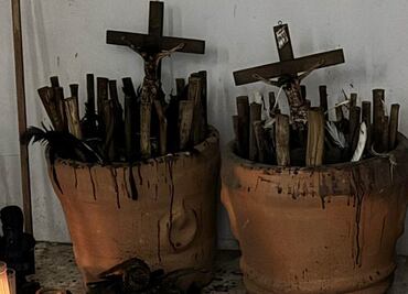 Desde machetes con sangre hasta cráneos humanos; esto hallaron las autoridades en casa de excolaborador de Cuauhtémoc Blanco