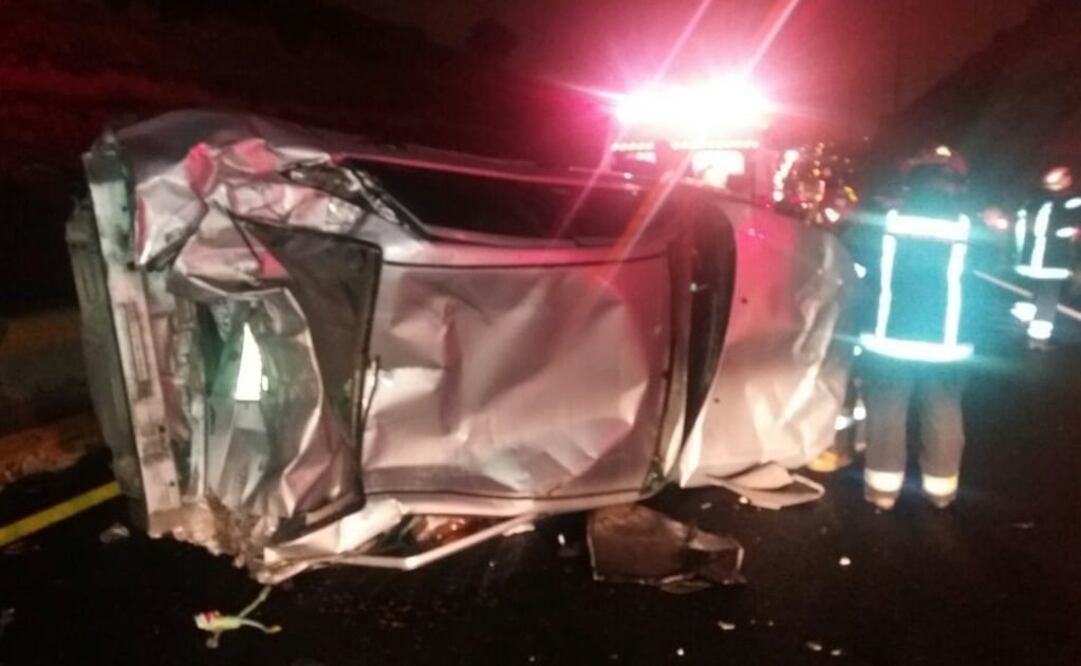 Al lugar arribaron paramédicos de Protección Civil de Atizapán. Foto: Especial