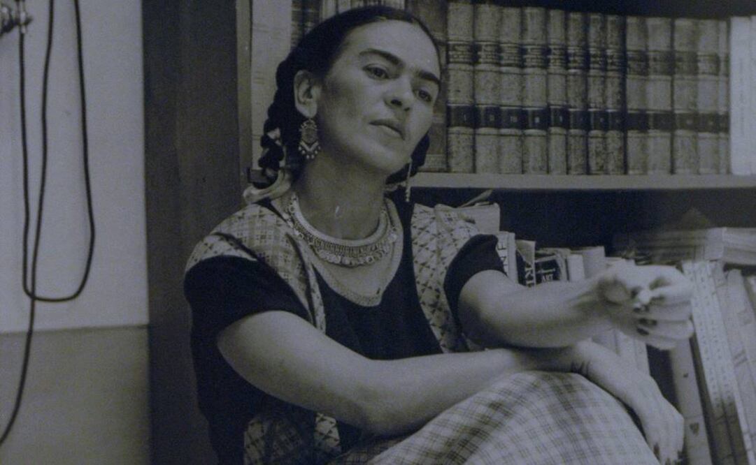 En la muestra, que integra piezas de otras mujeres artistas, hay 20 cuadros y 13 obras en papel de Kahlo. FOTO: Archivo.