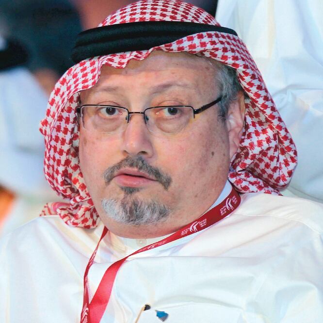 El periodista Jamal Khashoggi vivía desde el año pasado en EU por miedo a represalias por sus críticas y escribía una columna para The Washington Post. Foto: ARCHIVO. EFE