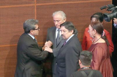 "Napito" enfrenta a sindicatos