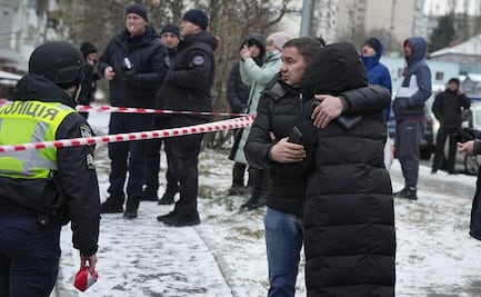 Misiles rusos causan al menos 5 muertos y docenas de heridos en ataques contra Kiev y Járkiv