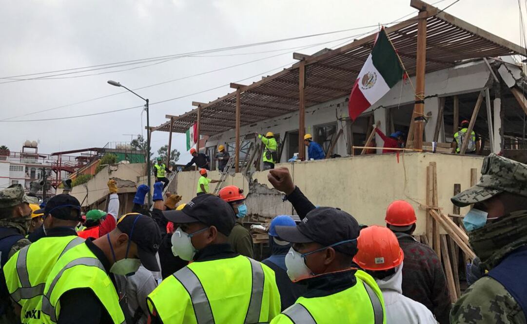 Llama Sedesol a familiares de niños del Rébsamen a acercarse con autoridades