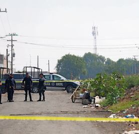 Retienen a hombre que intentó tirar un cadáver
