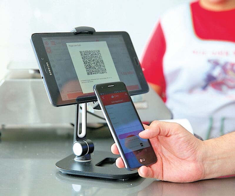 Tendencia. Sistemas de pago digitales serán esenciales para disminuir el riesgo a contagios de Covid-19. Foto: ARCHIVO EL UNIVERSAL