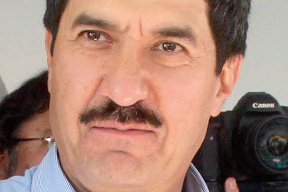 Corral amenaza con sacudir hoy la política nacional