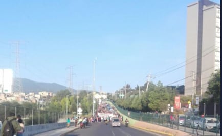 Bloqueo afecta vialidad en la Supervía Poniente