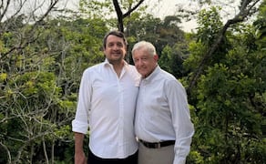 Andy López Beltrán publicó una fotografía con su padre, el expresidente Andrés Manuel López Obrador (02/06/2026). Foto: Especial