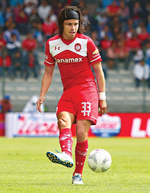 Gerardo Flores, lateral rojo (ALEJANDRA SUÁREZ. IMAGO7)