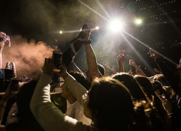 Panteón Rococó arma fiesta infernal con invitados de lujo