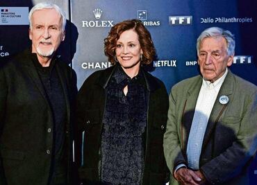 James Cameron adaptará para la pantalla "Los diablos"