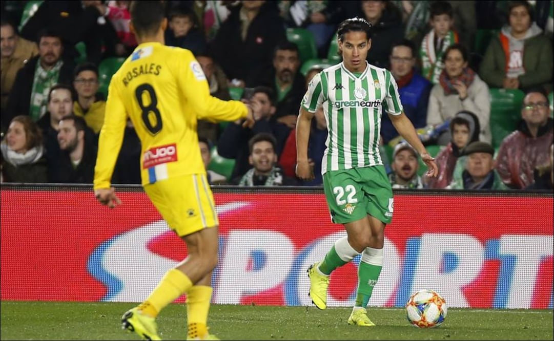 Diego Lainez fue titular. Foto: @RealBetis