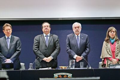 “México debe enfrentar sin miedo a Trump”